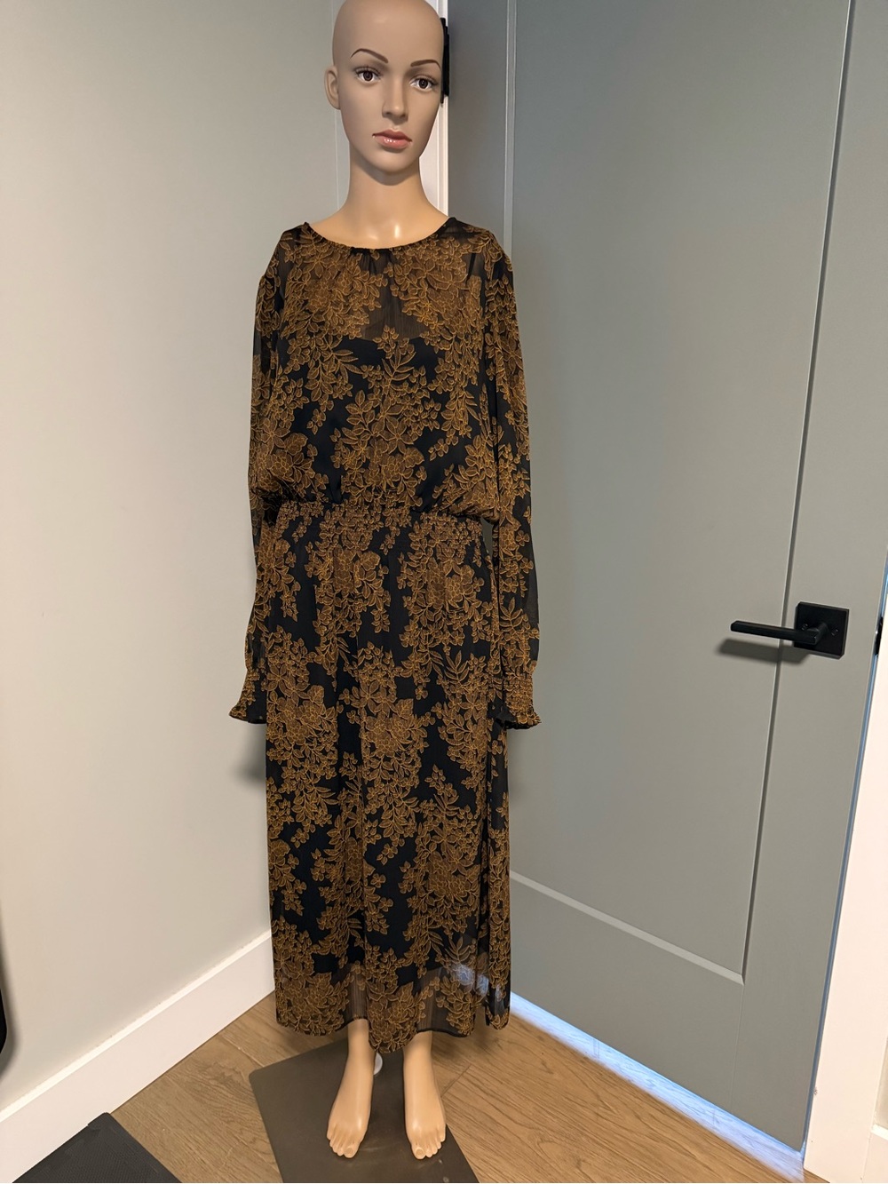 Tommy Hilfiger Black Dress with Gold Floral Print - Midi